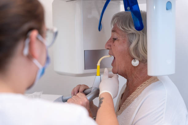 Best Emergency Root Canal Treatment in Lakemore, OH